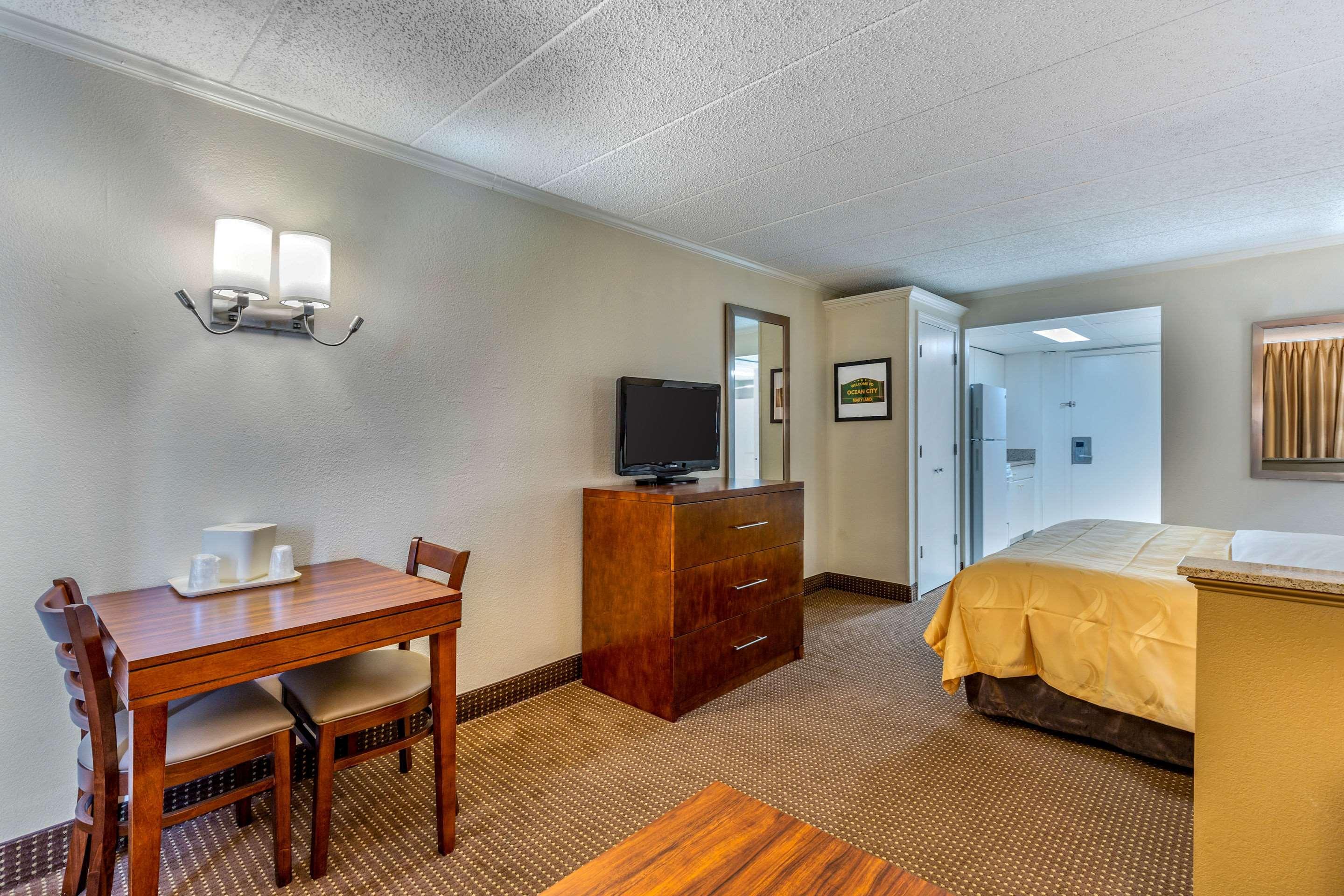 Quality Inn & Suites Oceanblock 오션 시티 외부 사진