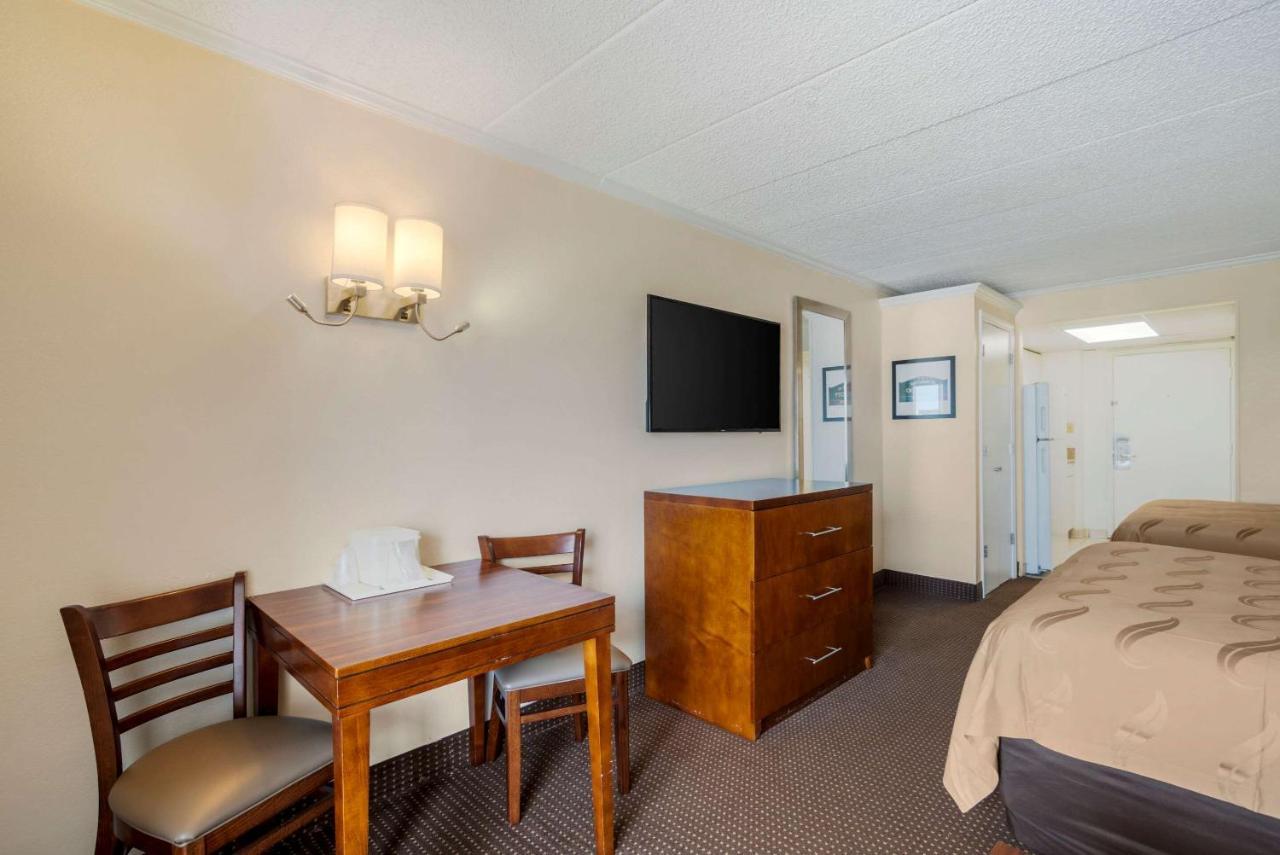 Quality Inn & Suites Oceanblock 오션 시티 외부 사진