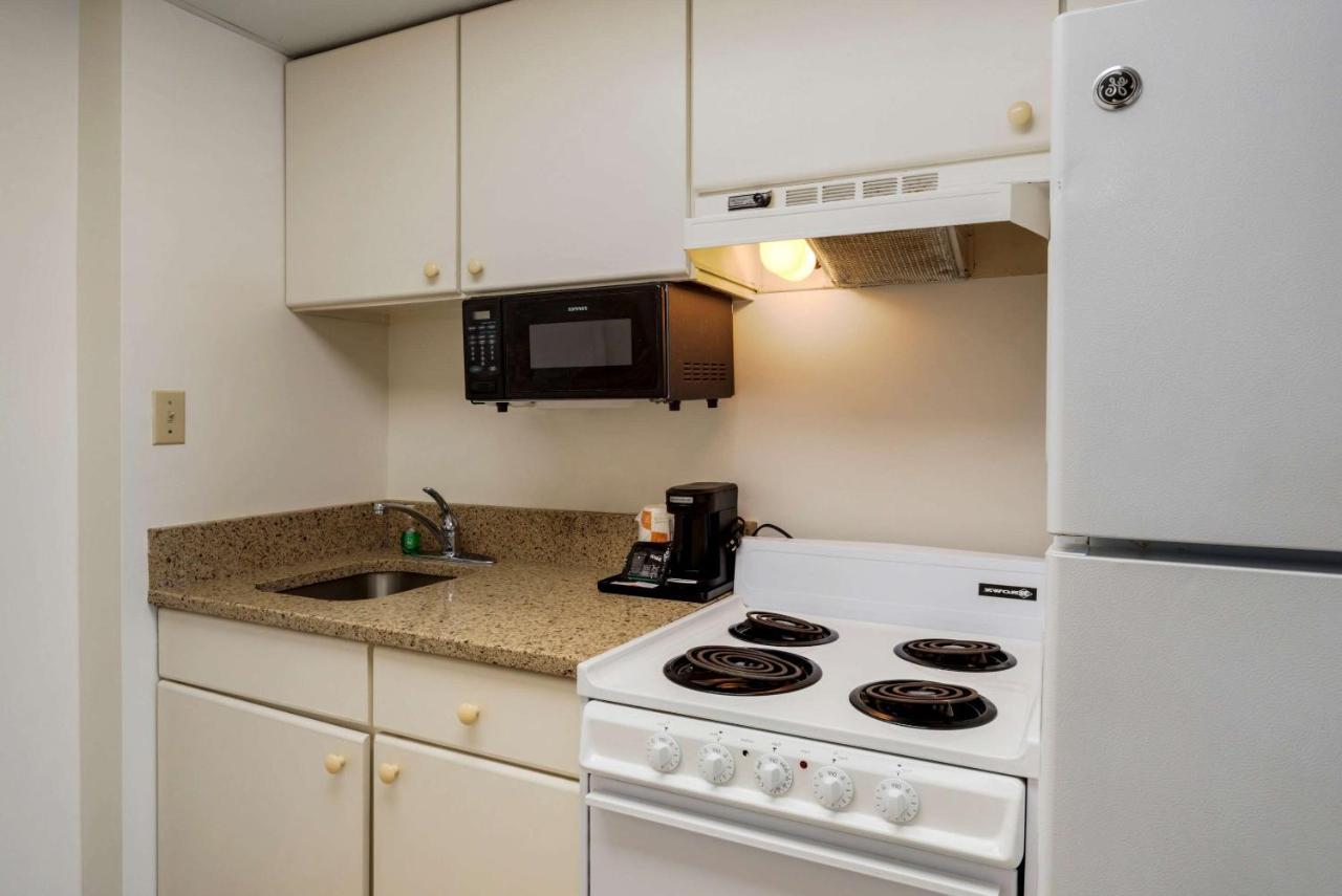 Quality Inn & Suites Oceanblock 오션 시티 외부 사진