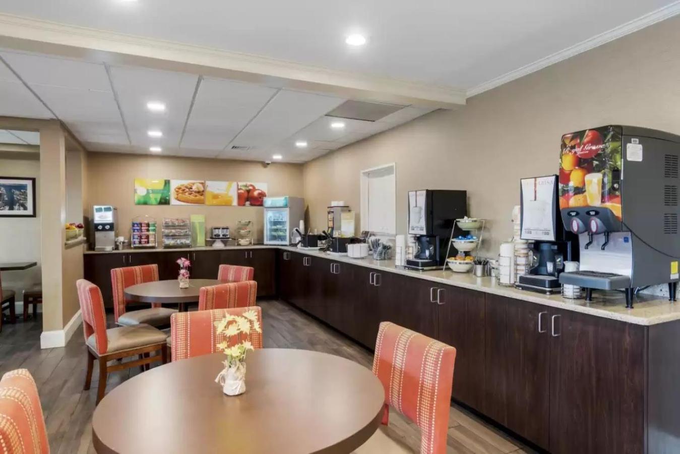 Quality Inn & Suites Oceanblock 오션 시티 외부 사진