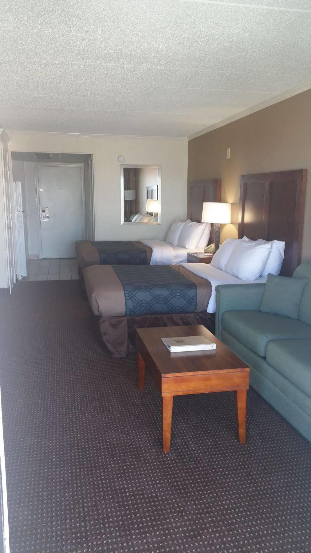Quality Inn & Suites Oceanblock 오션 시티 외부 사진