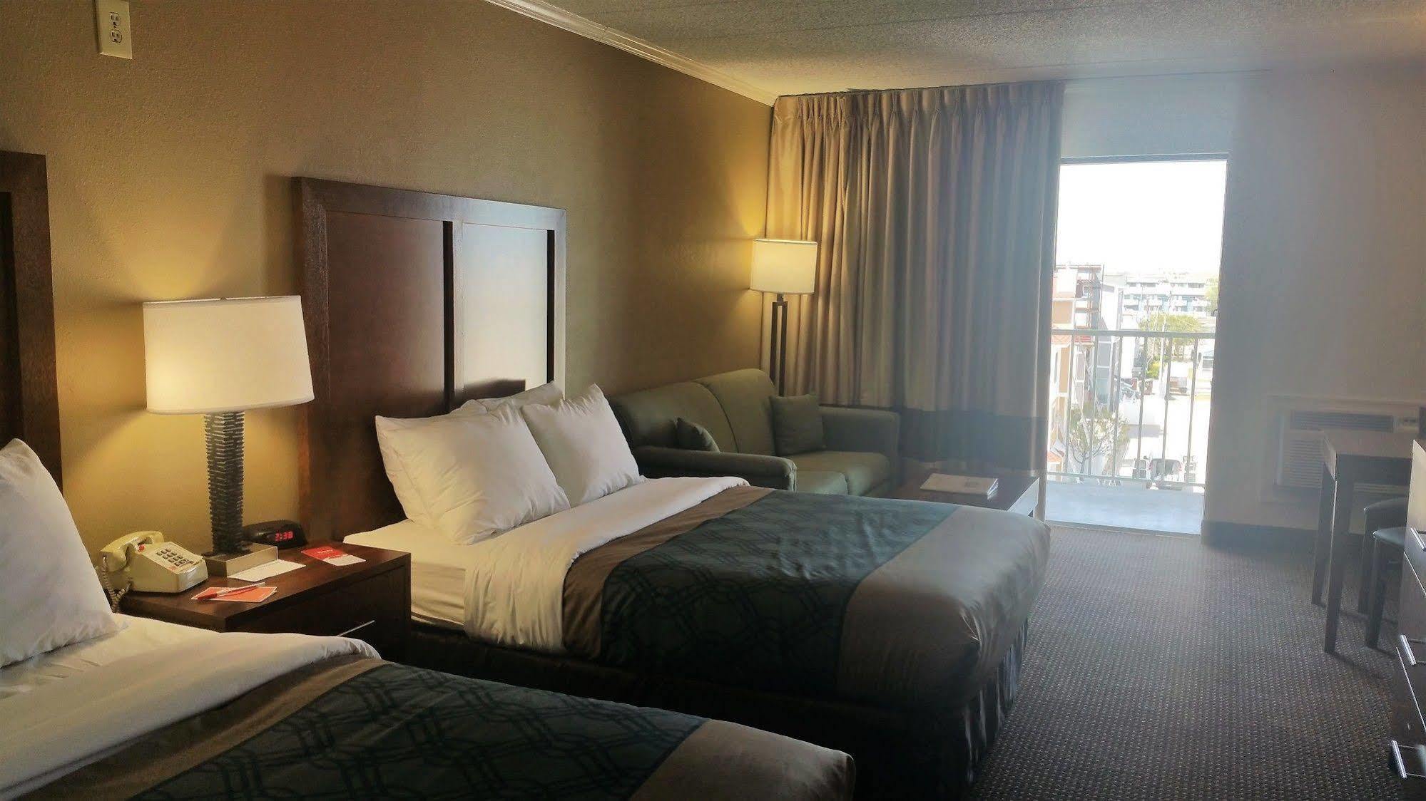 Quality Inn & Suites Oceanblock 오션 시티 외부 사진