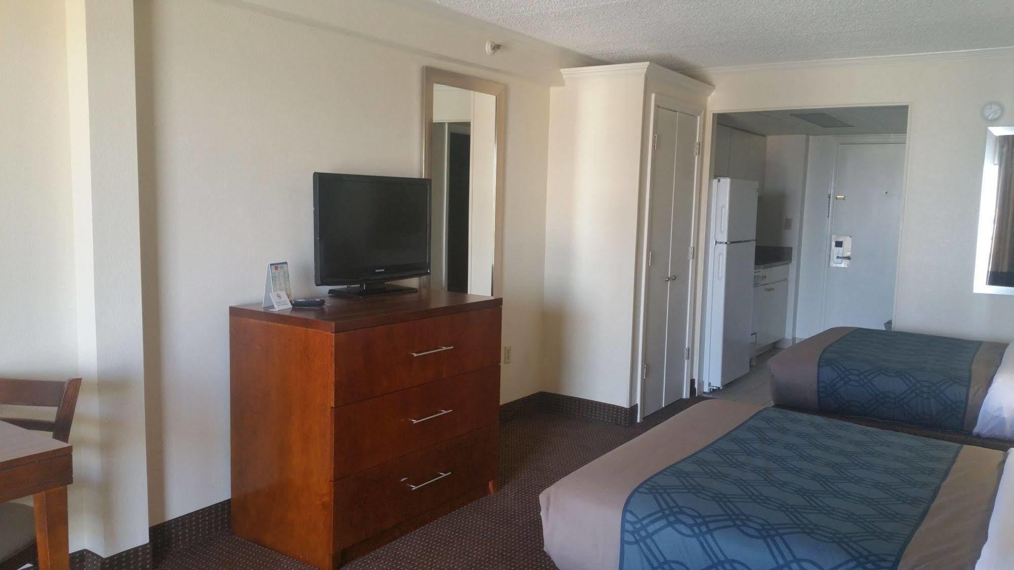 Quality Inn & Suites Oceanblock 오션 시티 외부 사진