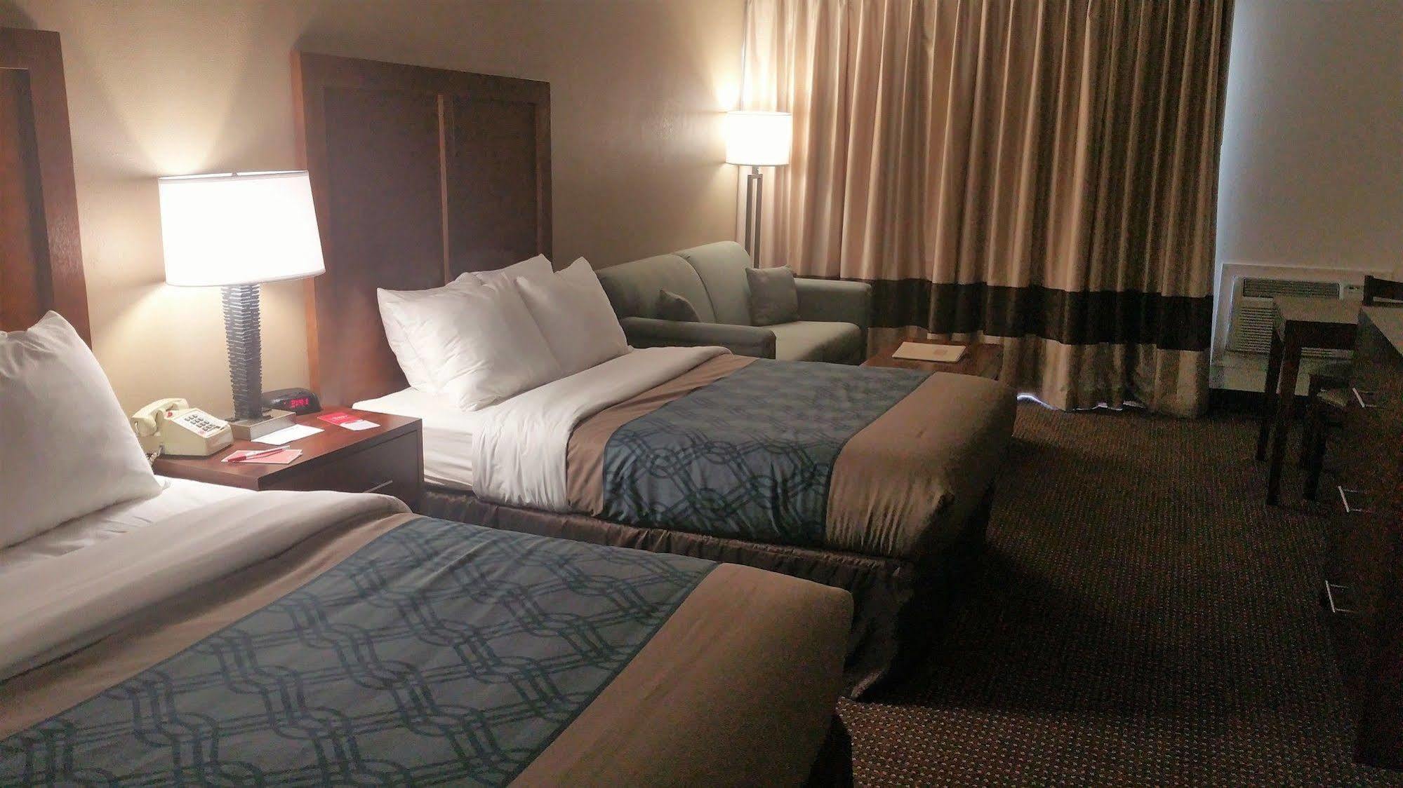 Quality Inn & Suites Oceanblock 오션 시티 외부 사진